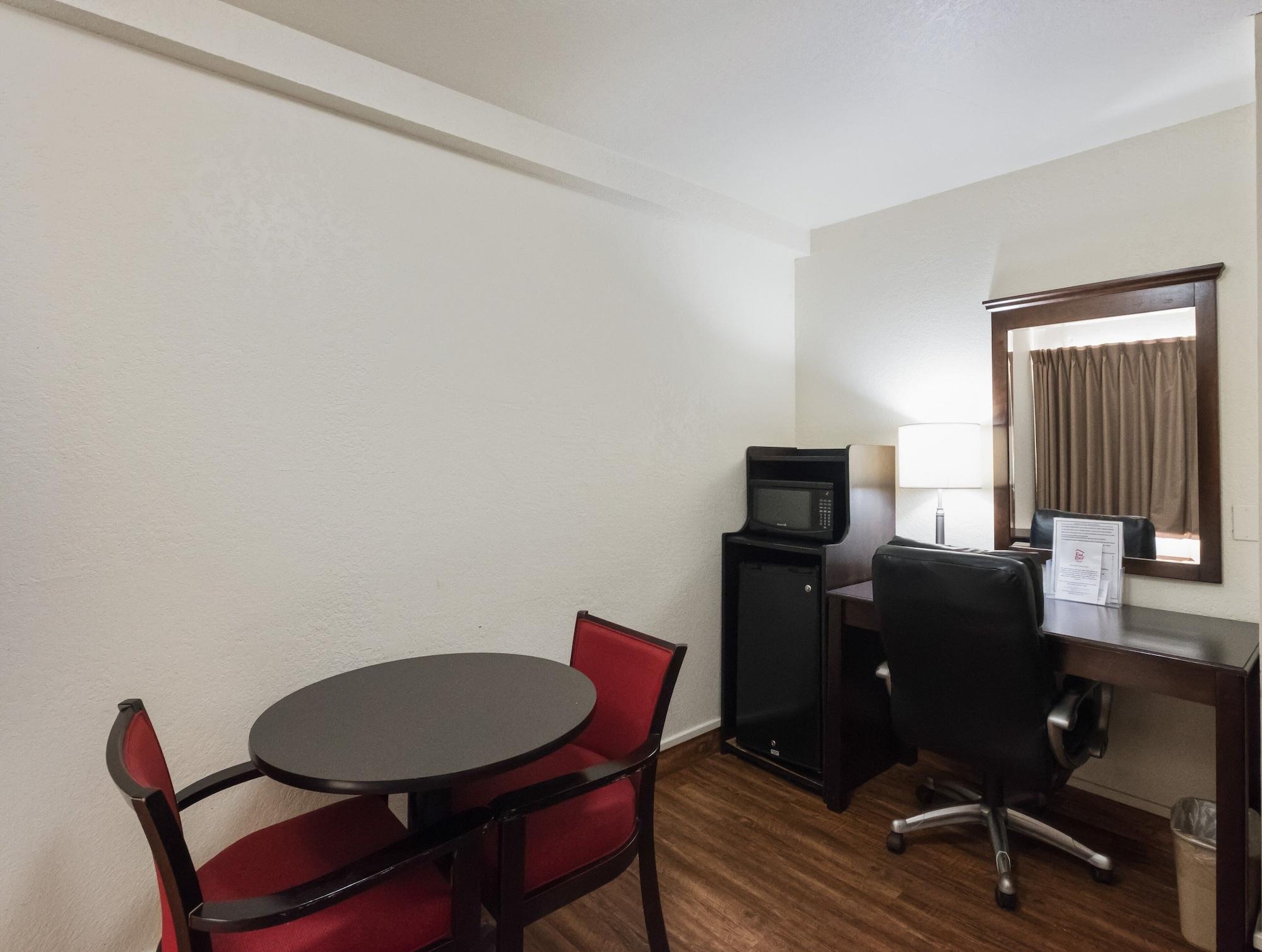 Red Roof Inn Oklahoma Airport I 40 W Fairgrounds Экстерьер фото